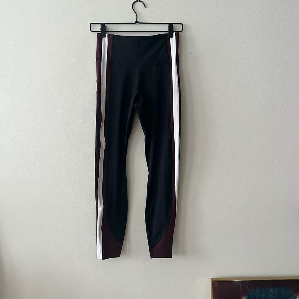 Athleta Crunch Colorblock 7/8 Tight in SuperSonic - Picture 2 of 7